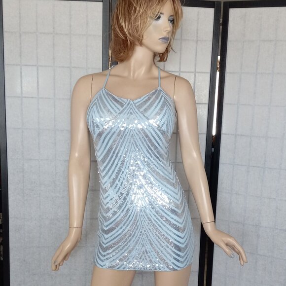 Sexy & Shimmering Sky Blue Sequin Mini Bodycon Cocktail Dress Sz 4 - Picture 1 of 8